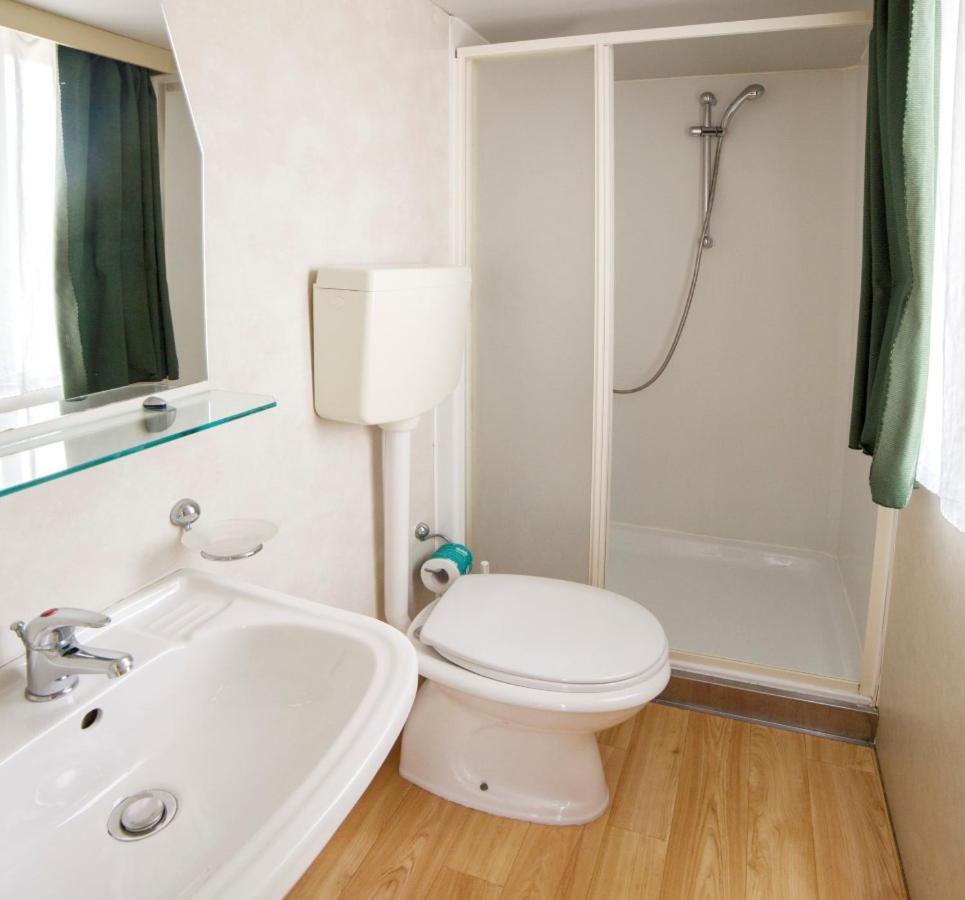Sereno Camping Holiday Moniga del Garda 외부 사진