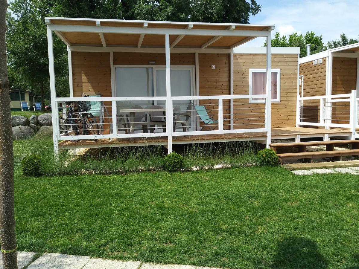 Sereno Camping Holiday Moniga del Garda 외부 사진